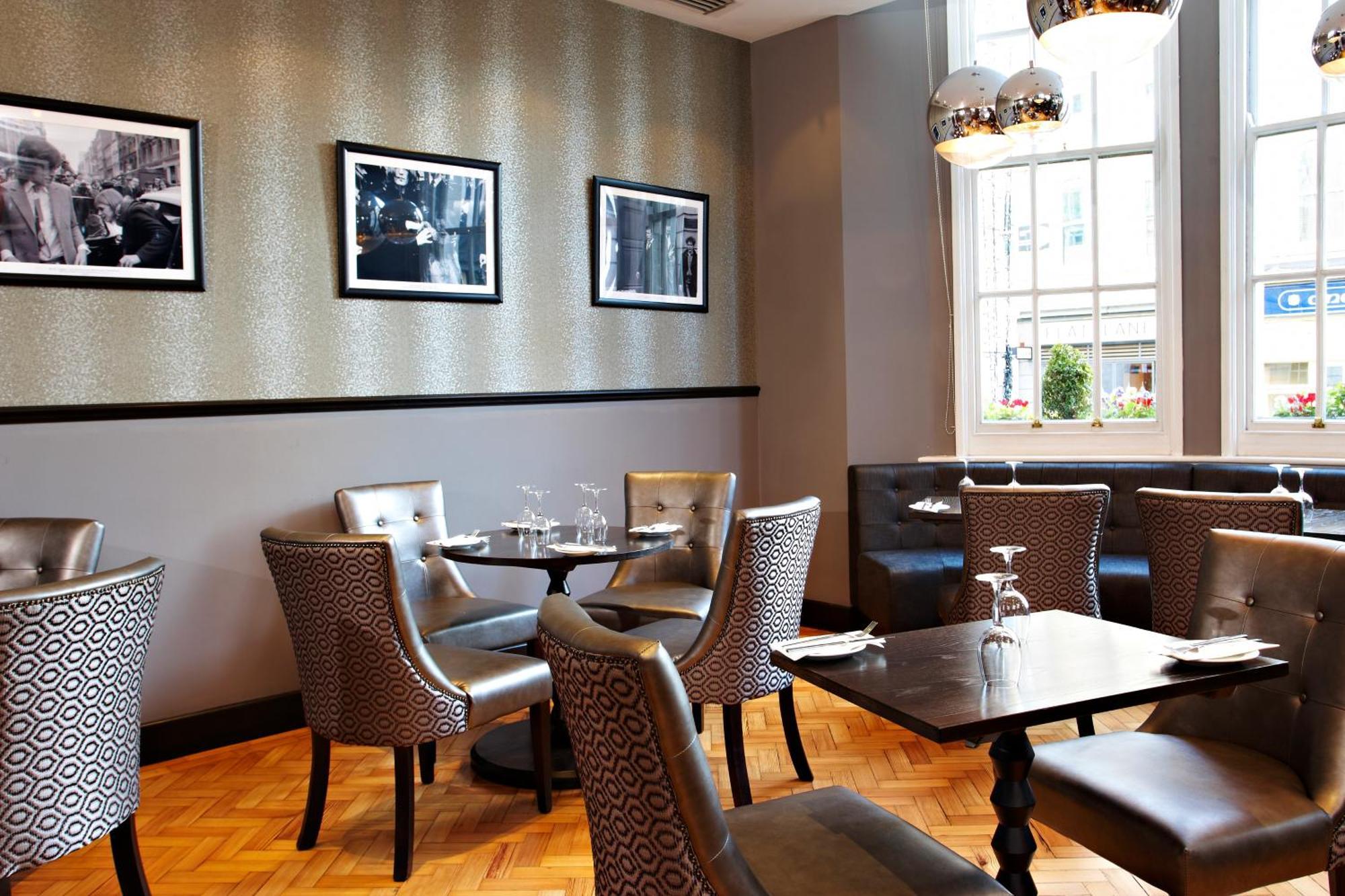 Courthouse Hotel Londýn Exteriér fotografie Interior of the restaurant